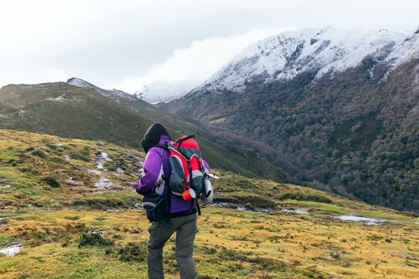 Quels sont les challenges du camping en montagne au Pays Basque ?